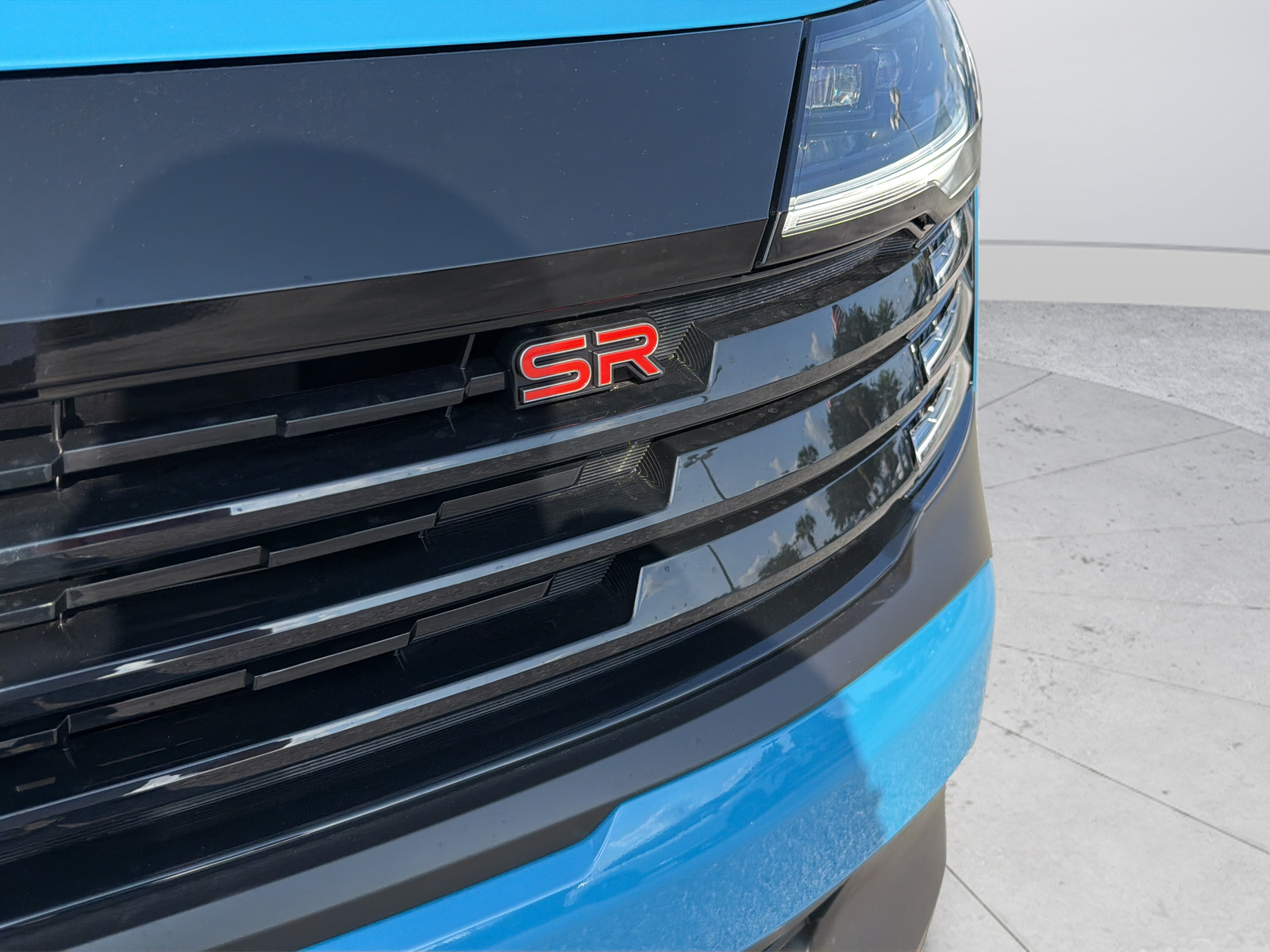 New 2026 White Nissan SR image 37