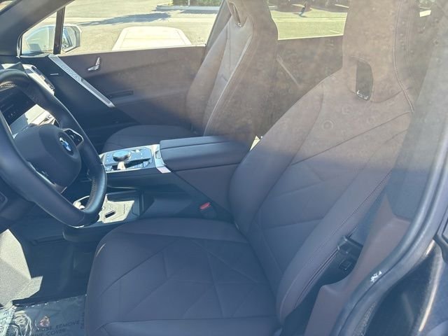 Used 2026 White BMW xDrive45 image 11