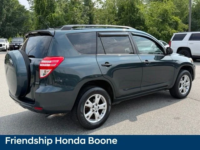 Used 2010 Green Toyota Base image 5