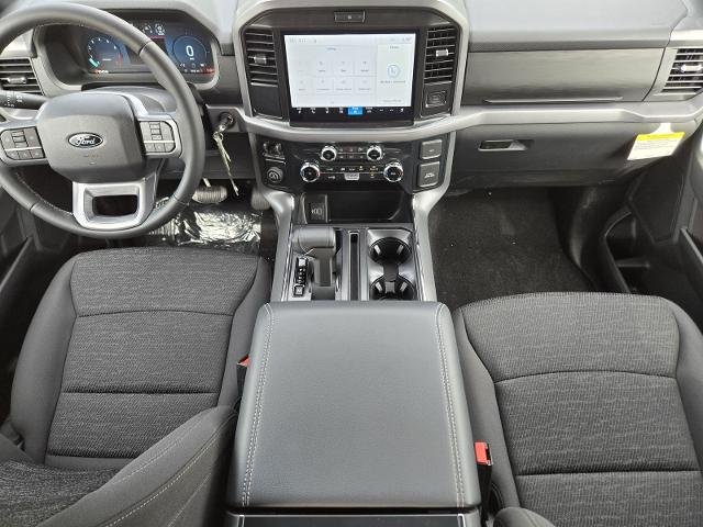 New 2026 Oxford White Ford XLT image 37