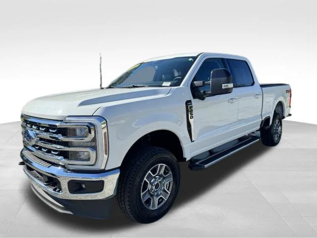 Used 2024 White Ford Lariat image 3