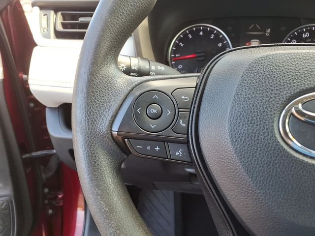 Used 2020 Pearl Toyota XLE image 19