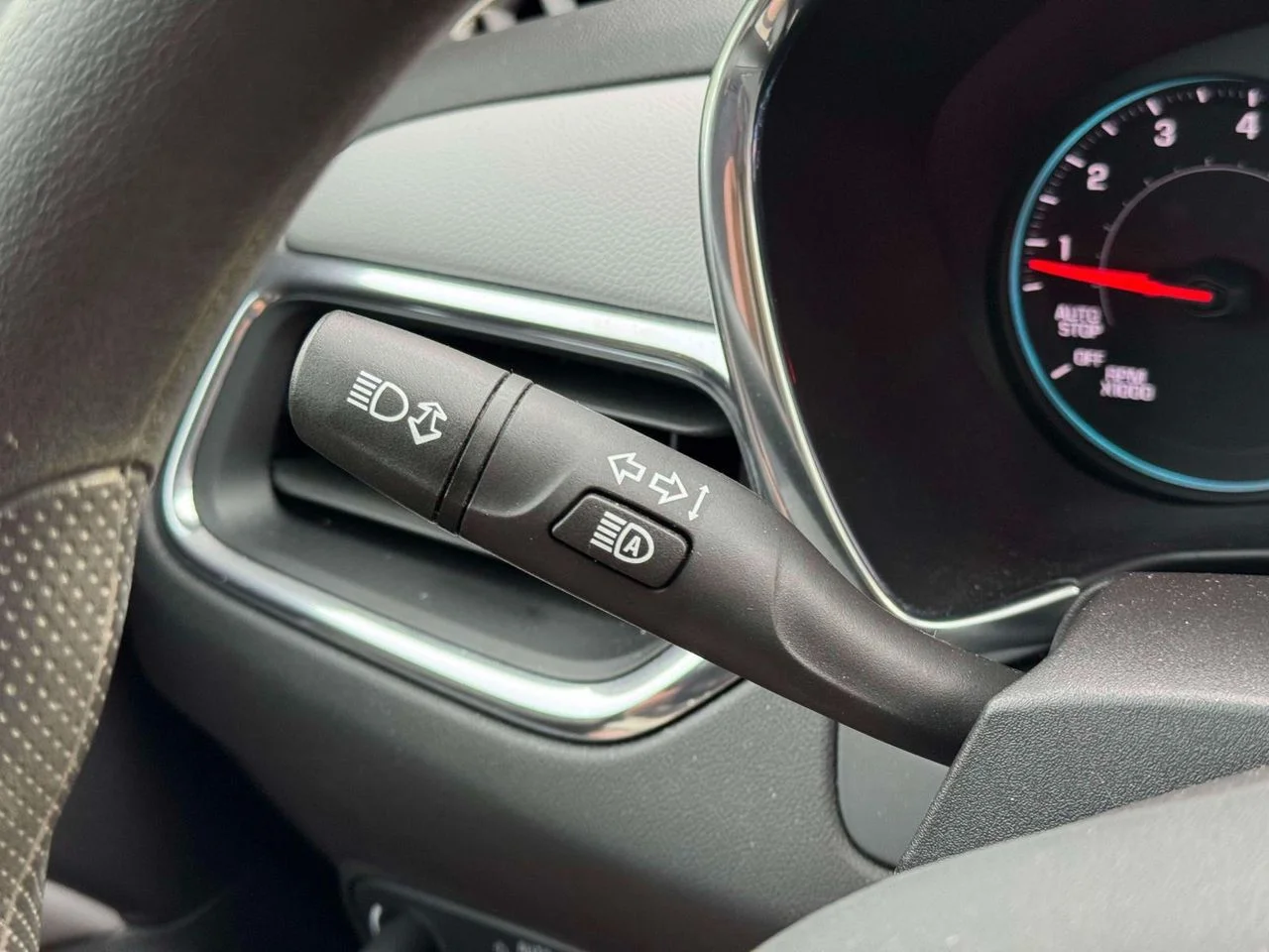 Used 2023 Sterling Gray Metallic Chevrolet FWD LS image 23