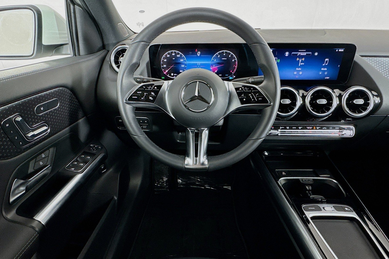 Certified Used 2026 Polar White Mercedes-Benz 250 image 6