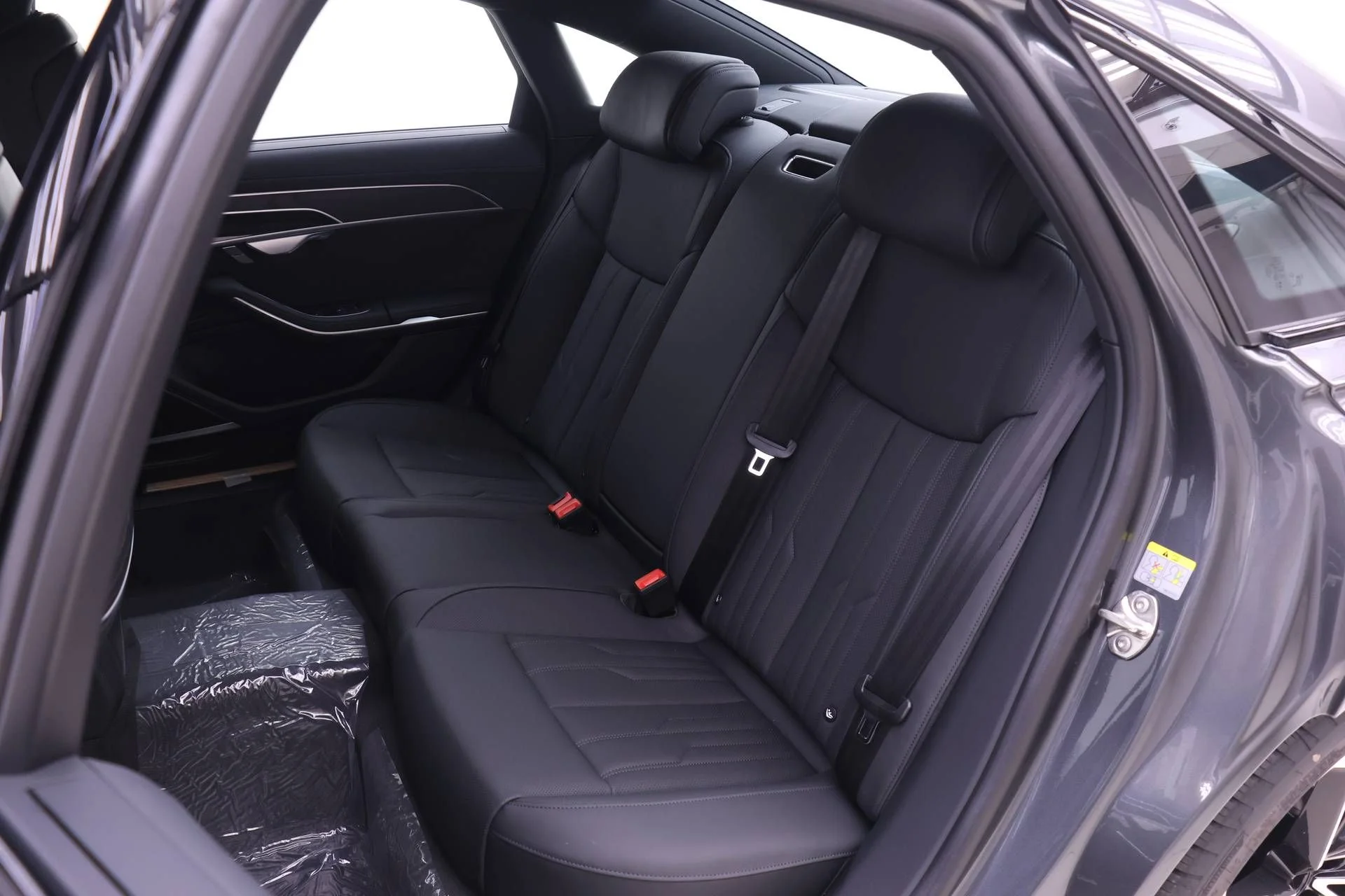 2026 Audi A8 Base - Photo 12