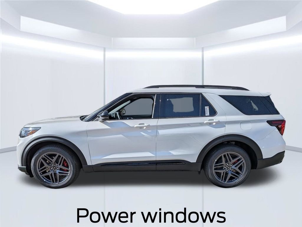 New 2026 Star White Metallic Tri-Coat Ford ST image 13