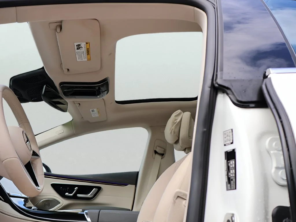 Used 2023 MANUFAKTUR Diamond White Metallic Mercedes-Benz 450 image 39