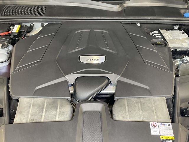 Used 2022 Silver Porsche  image 16