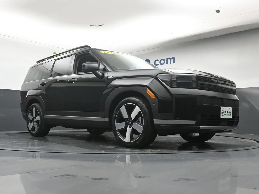 Used 2024 Black Hyundai Limited image 29