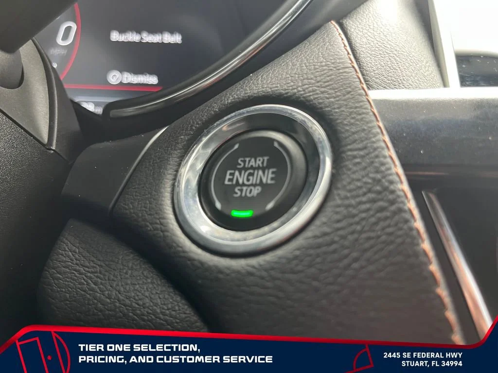 Used 2024 Argent Silver Metallic Cadillac Sport image 28