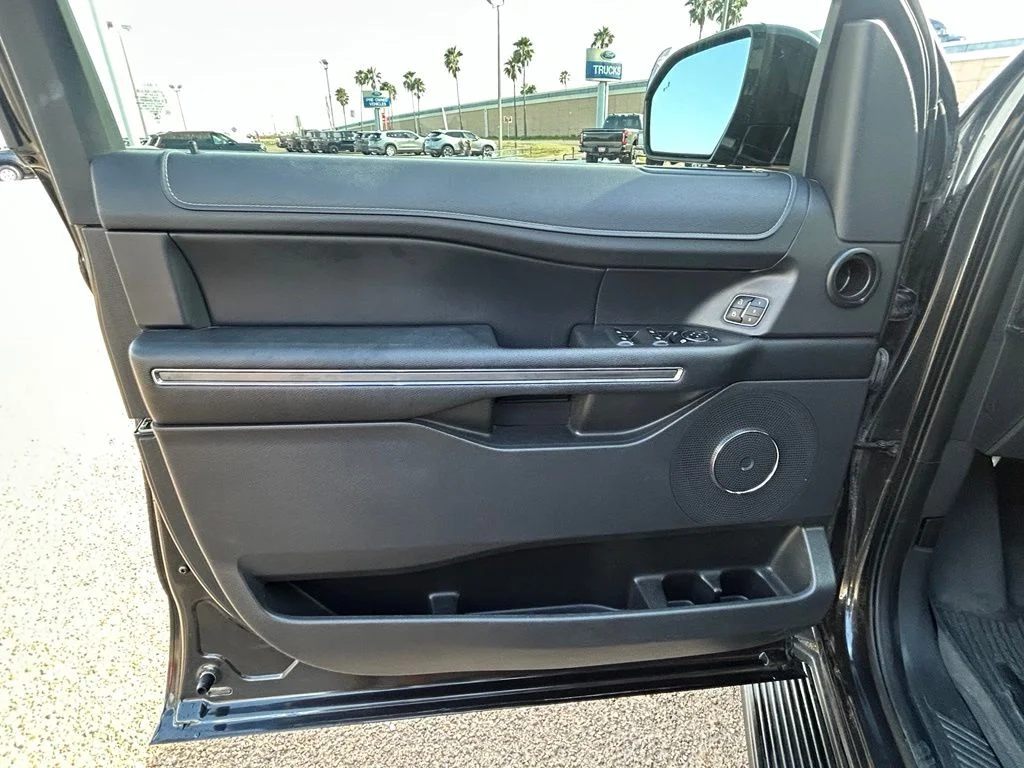 Used 2024 Gray Ford XLT image 10