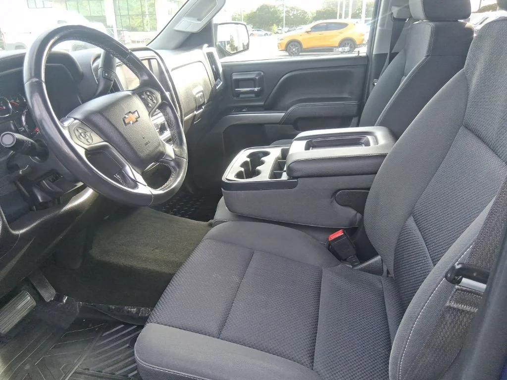 Used 2016 Blue Chevrolet LT image 8