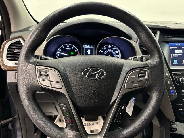Used 2017 Night Sky Pearl Hyundai SE image 17