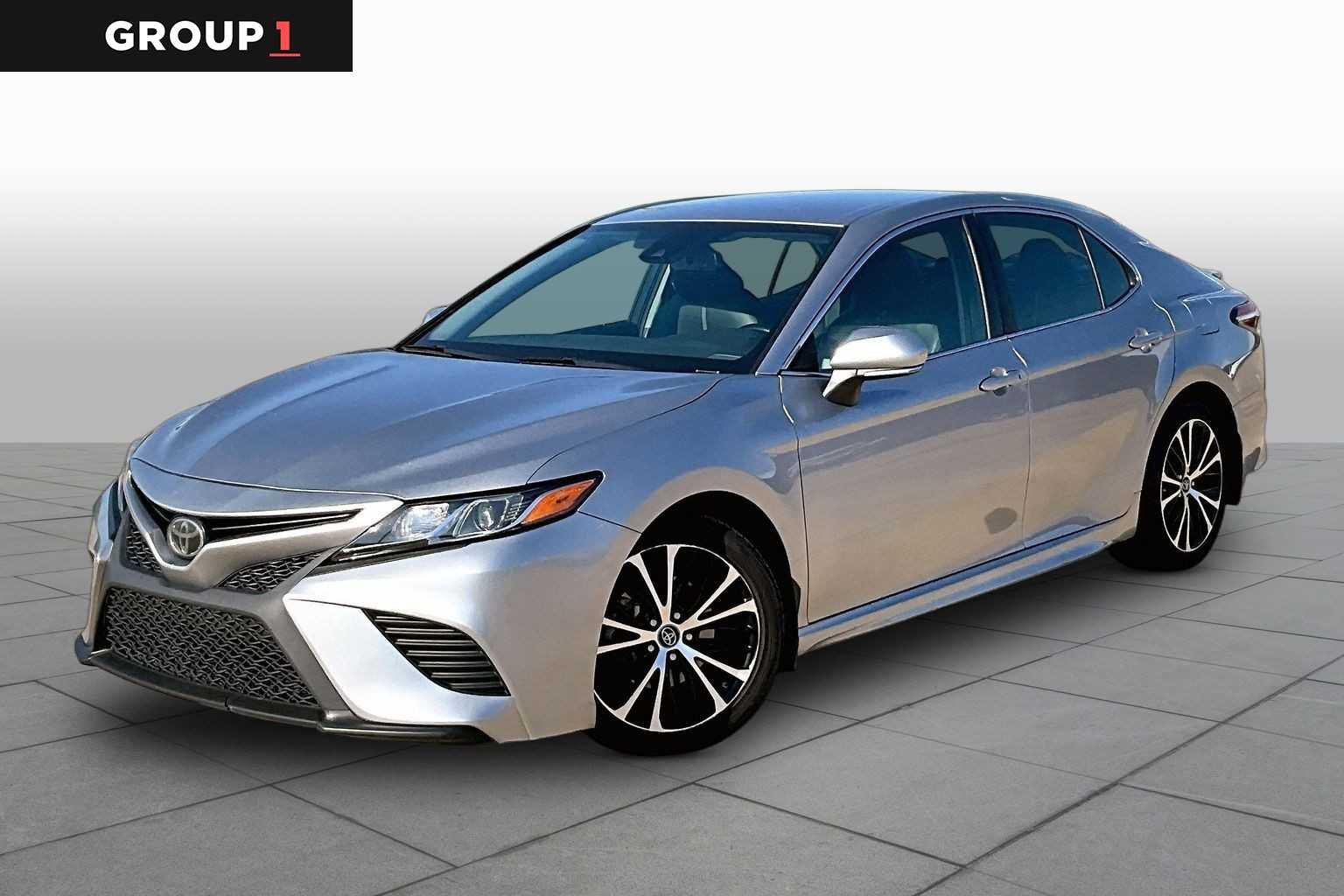 2018 Toyota Camry SE