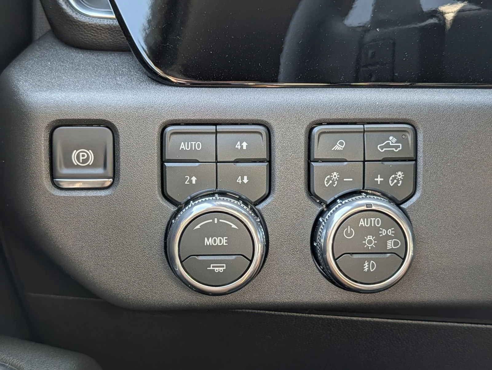 2026 GMC Sierra 1500 SLT - Photo 15