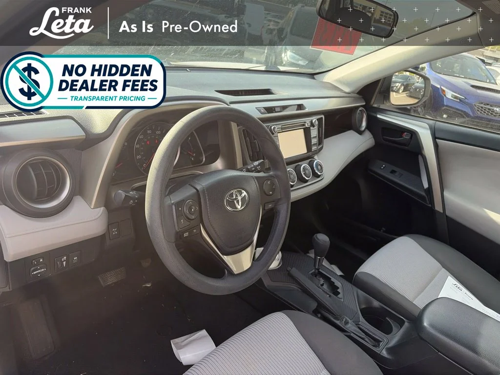 Used 2014 White Toyota LE image 10