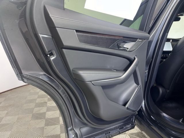 2026 Jaguar F-Pace R-Dynamic S - Photo 14