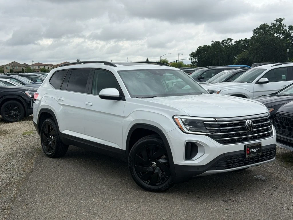 New 2026  Volkswagen 2.0T SE w/Technology image 3