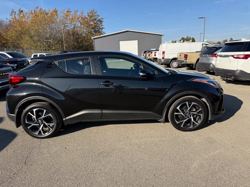 Used 2021 Black Toyota XLE image 14
