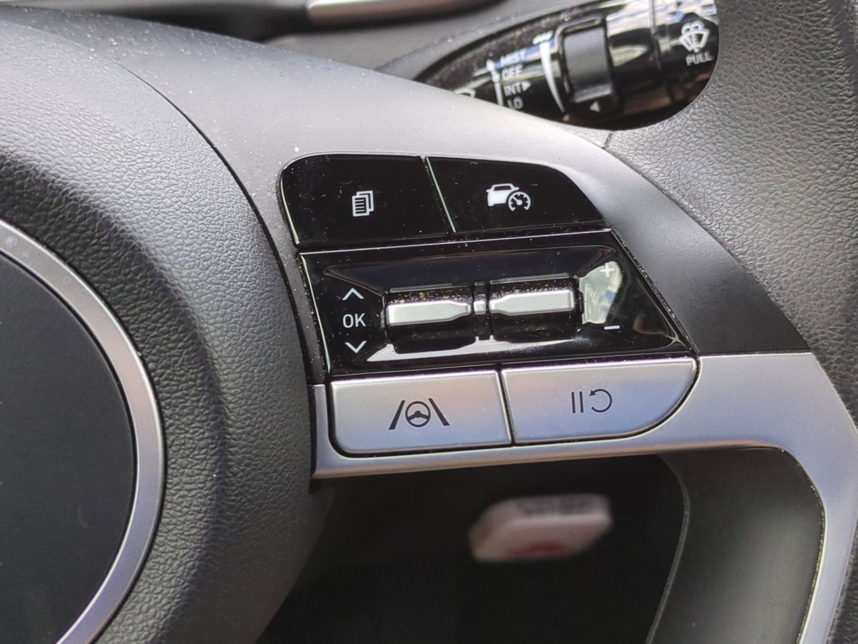 2023 Hyundai Santa Cruz SEL - Photo 22
