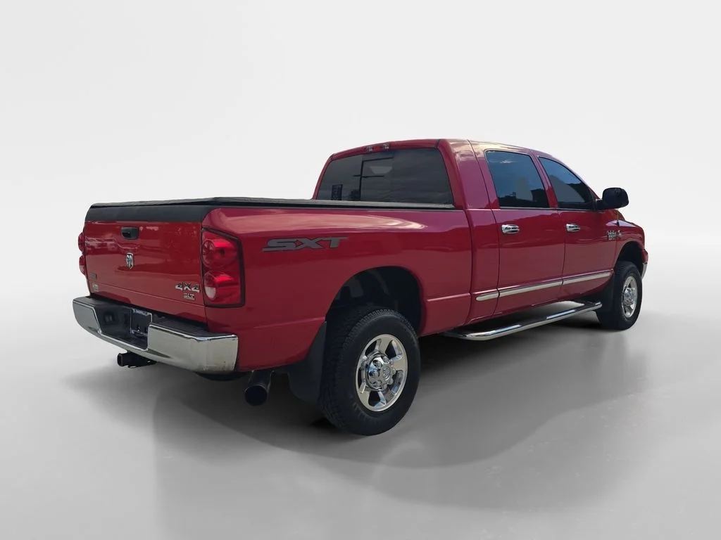 Used 2008 Flame Red Clearcoat Dodge SXT image 3