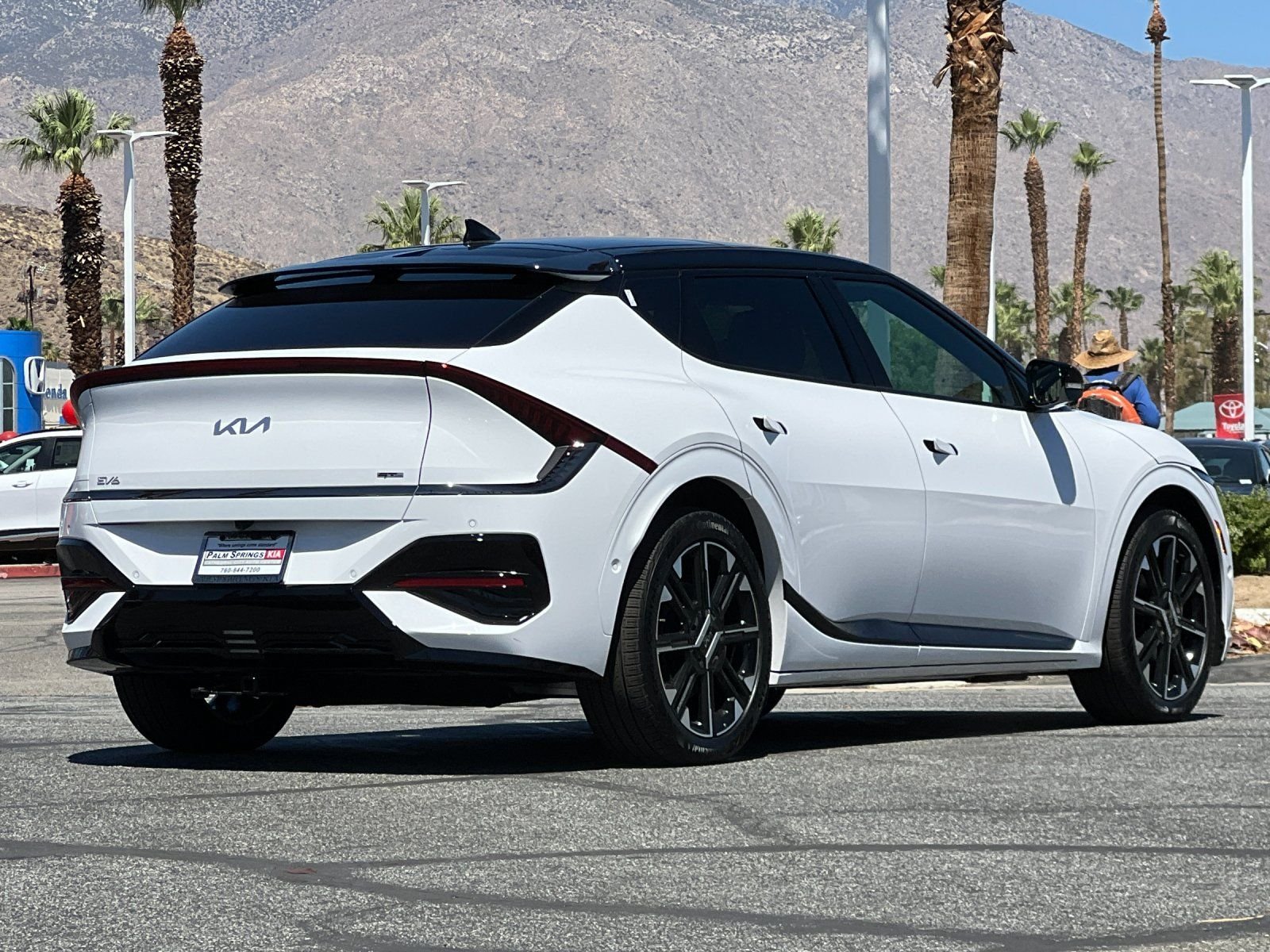 New 2026 Glacial White Pearl / Black Ro Kia GT-Line AWD image 3