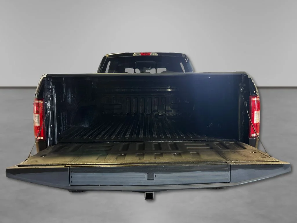 Used 2018 Shadow Black Ford XLT image 14