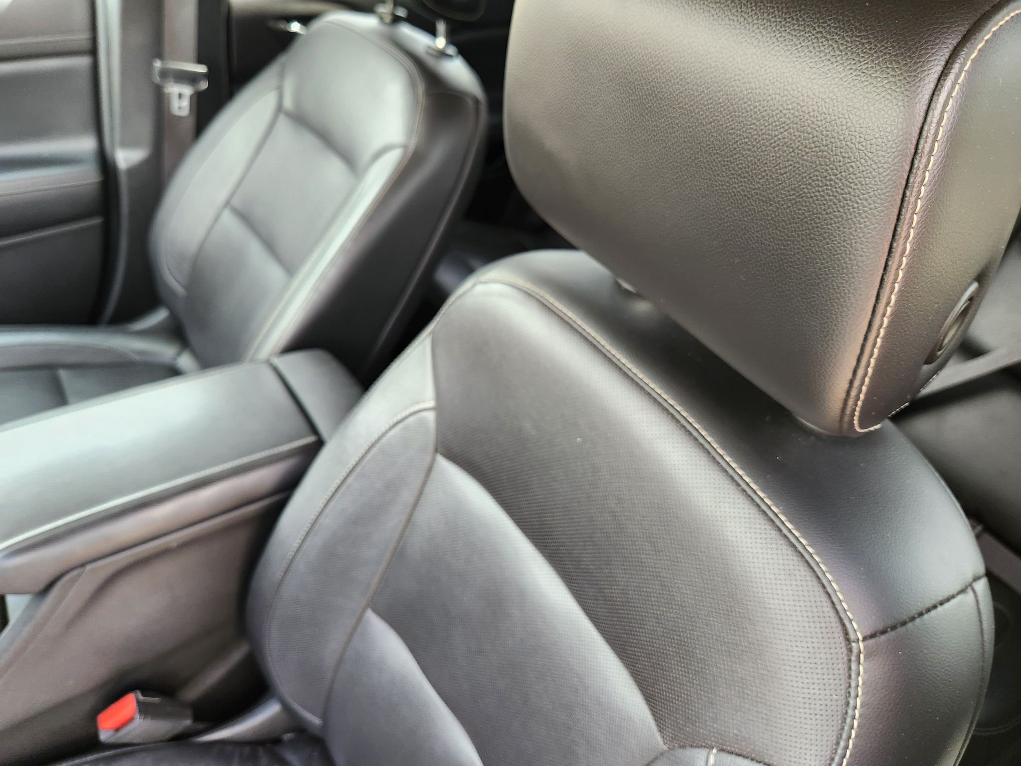 Used 2019 Summit White GMC SLT image 26