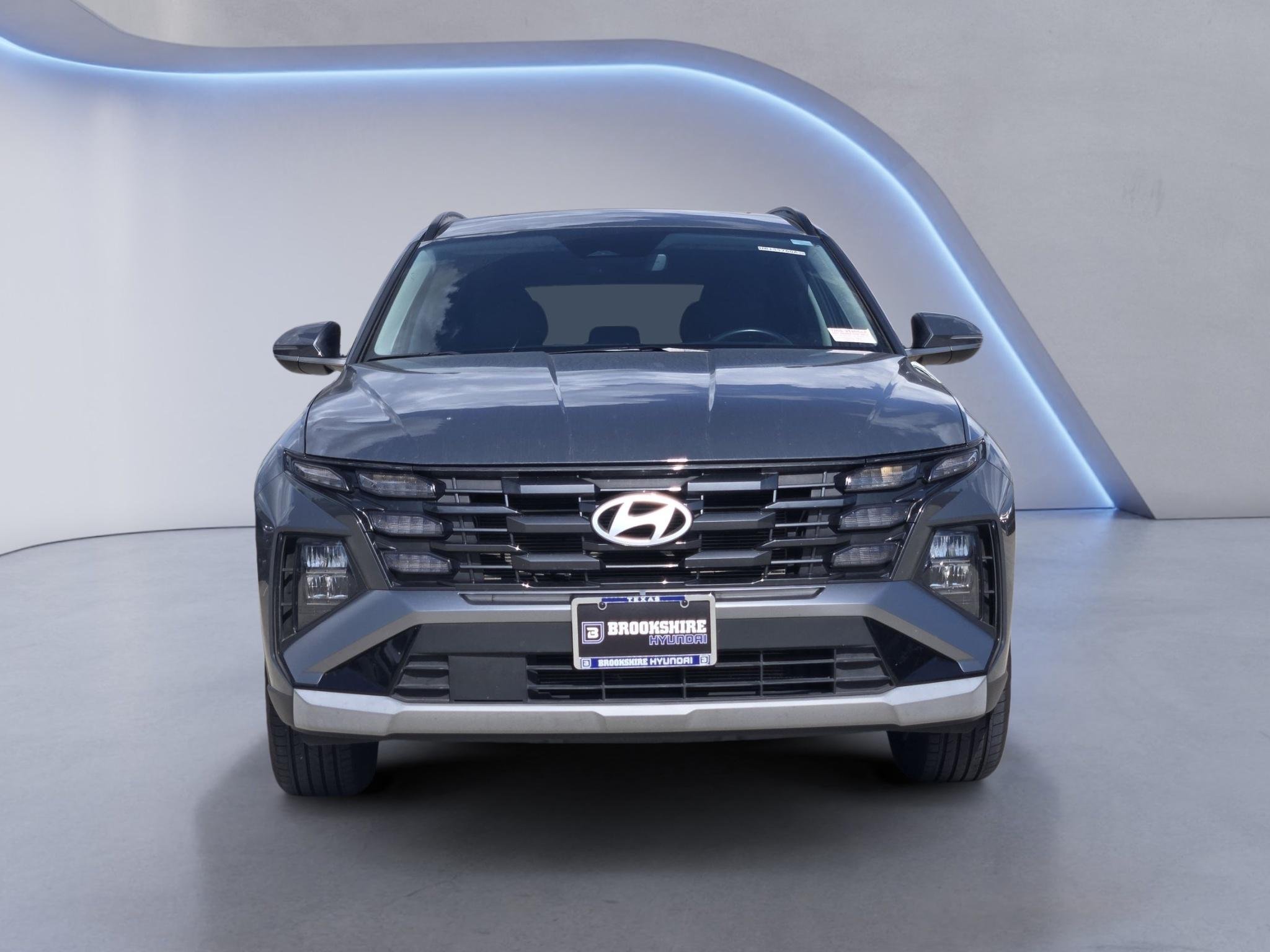 Used 2025 Ecotronic Gray Hyundai SEL Convenience image 2