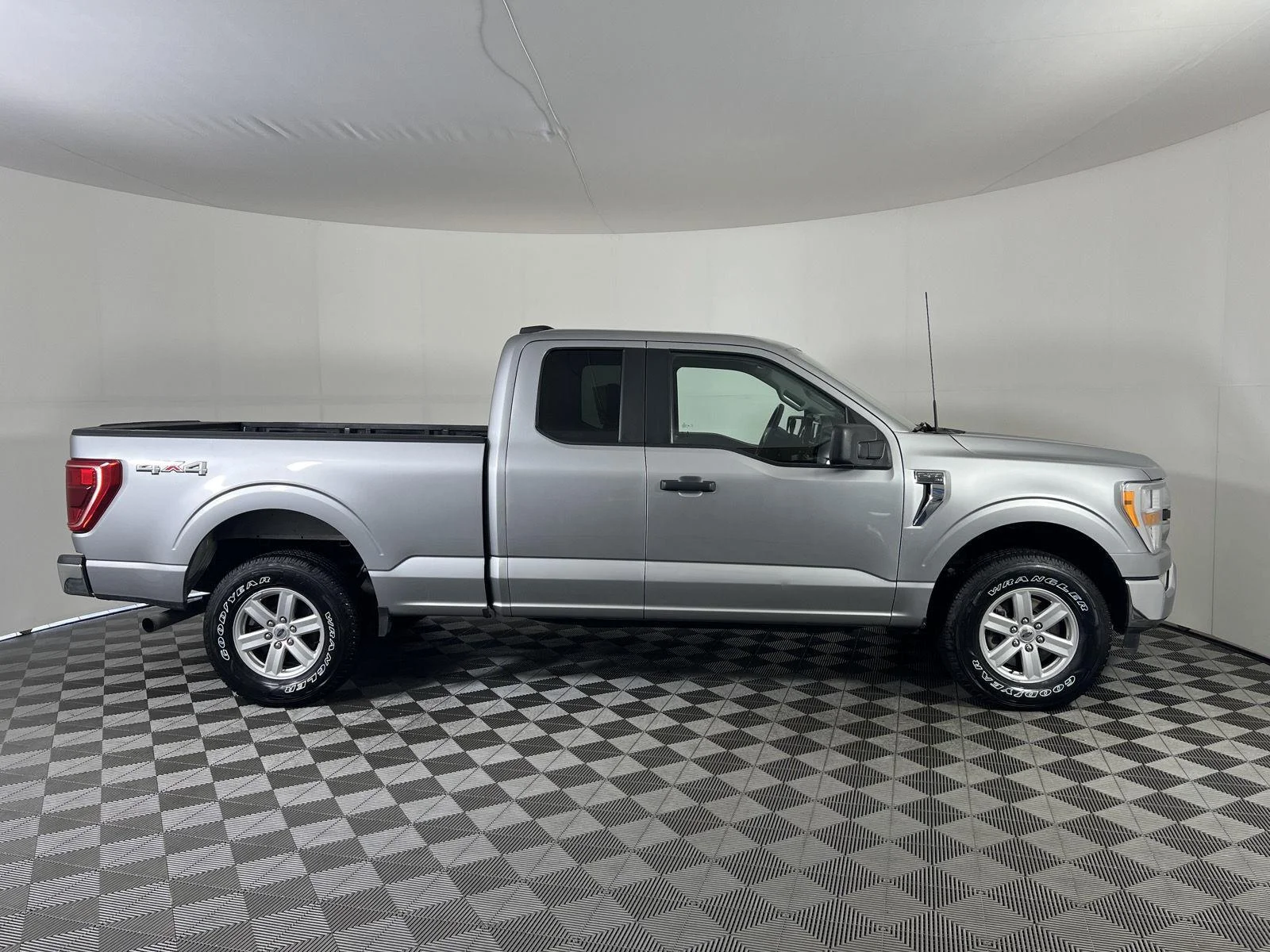 Used 2022 Gy Ford XL image 22