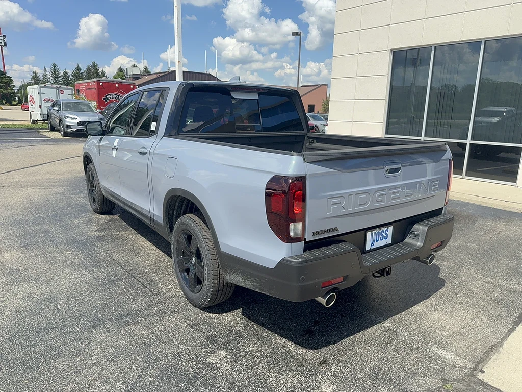 2026 Honda Ridgeline Black Edition, photo 7 of 12