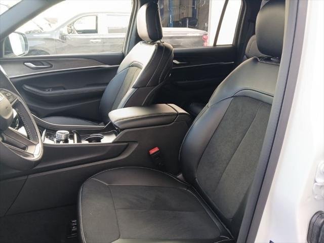 2026 Jeep Grand Cherokee Laredo - Photo 28