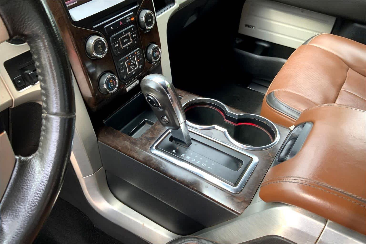 Used 2013 White Platinum Metallic Tri-Coat Ford Platinum image 16