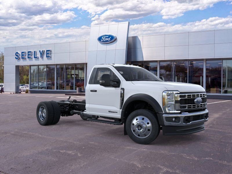 New 2026 White Ford XLT image 7
