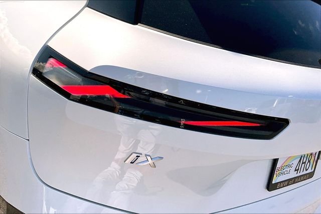 2025 BMW iX 50 - Photo 31