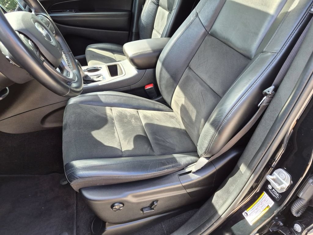 Used 2021 Black Jeep Laredo X image 24