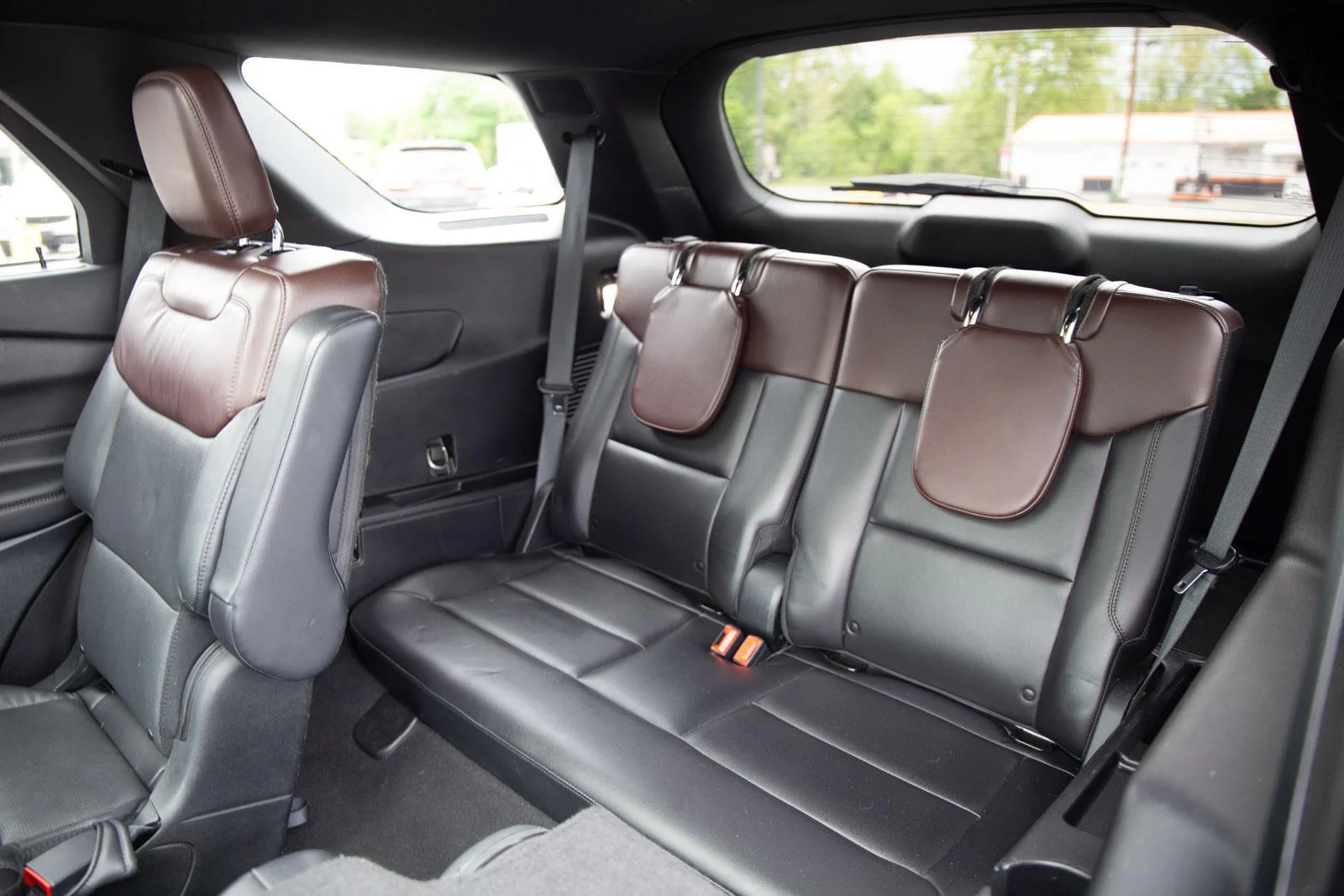 2021 Ford Explorer Platinum - Photo 24