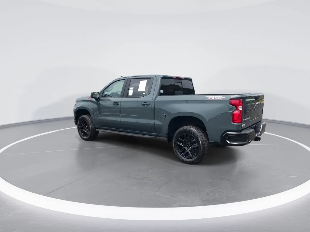 Used 2025 Gray Chevrolet LT Trail Boss image 6
