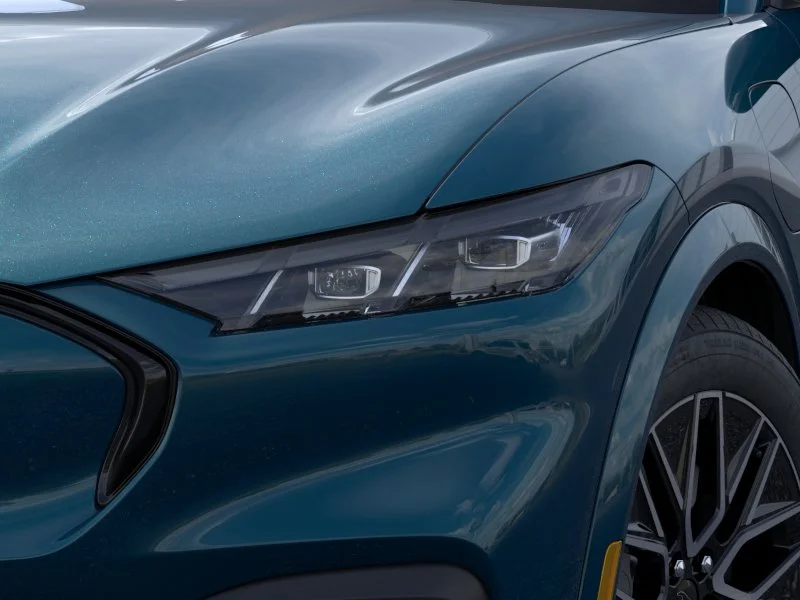 New 2026 Adriatic Blue Metallic Ford Premium image 18