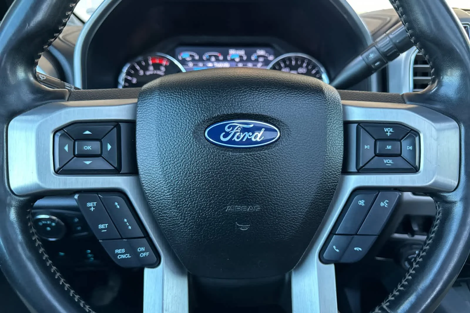 Used 2020 Agate Black Metallic Ford Platinum image 23