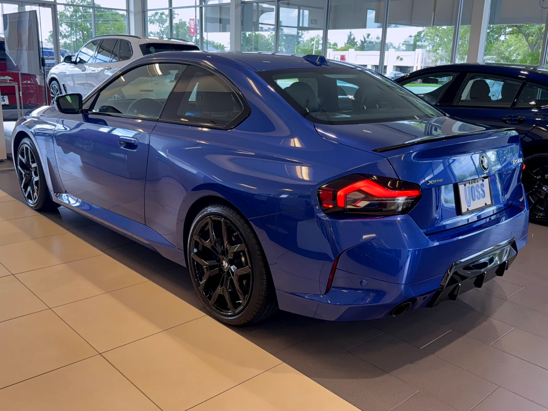 New 2025 Portimao Blue Metallic BMW i xDrive image 6