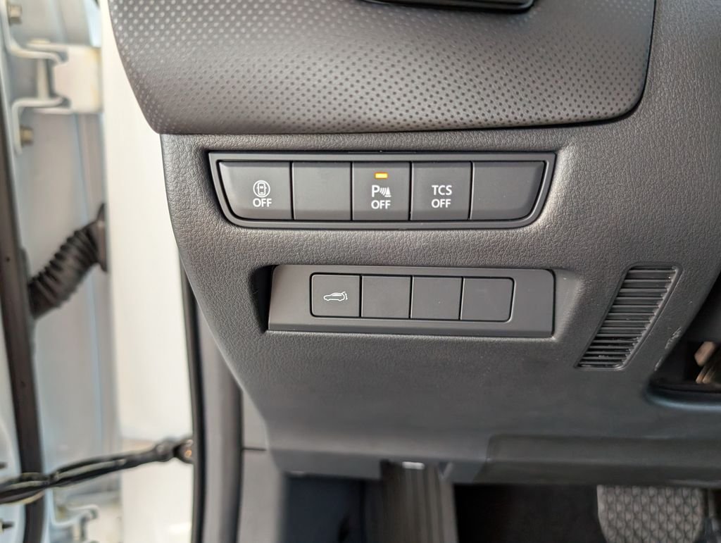 New 2026 Wind Chill Pearl Mazda 2.5 S Preferred AWD image 14