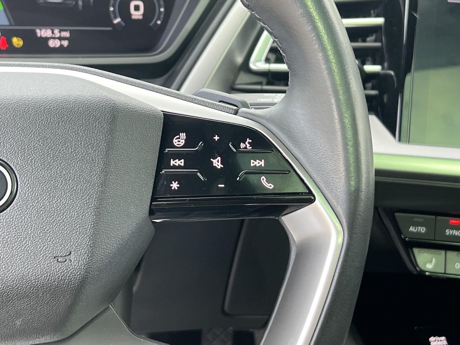 2023 Audi Q4 e-tron Premium Plus - Photo 29
