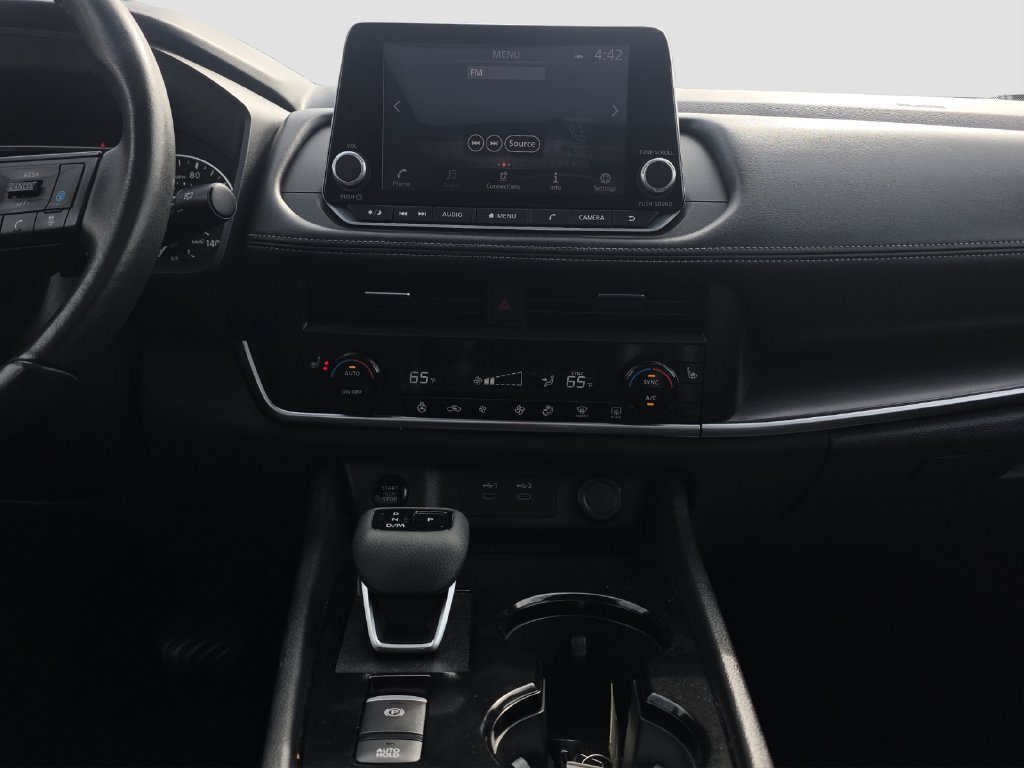 2024 Nissan Rogue SV - Photo 14