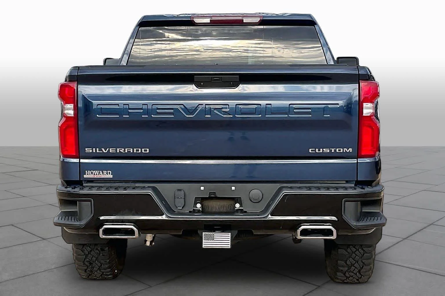 Used 2021 Northsky Blue Metallic Chevrolet Custom Trail Boss image 4
