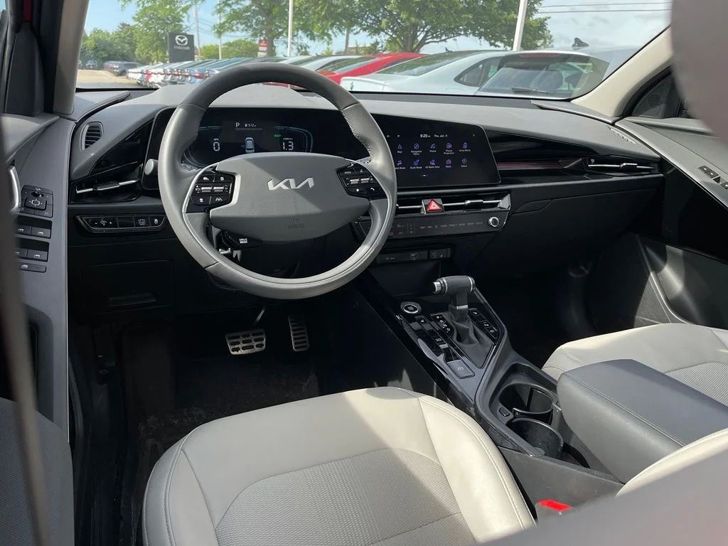 Certified Used 2025 Runway Red Kia EX Touring image 13