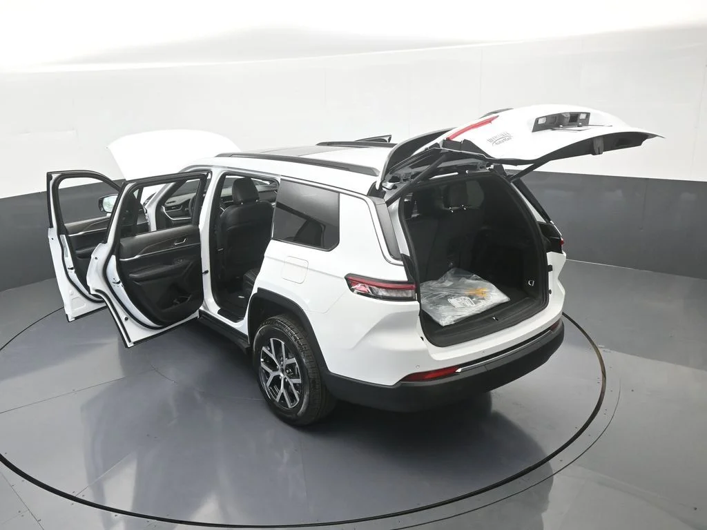 Used 2025 Bright White Clearcoat Jeep Limited image 63