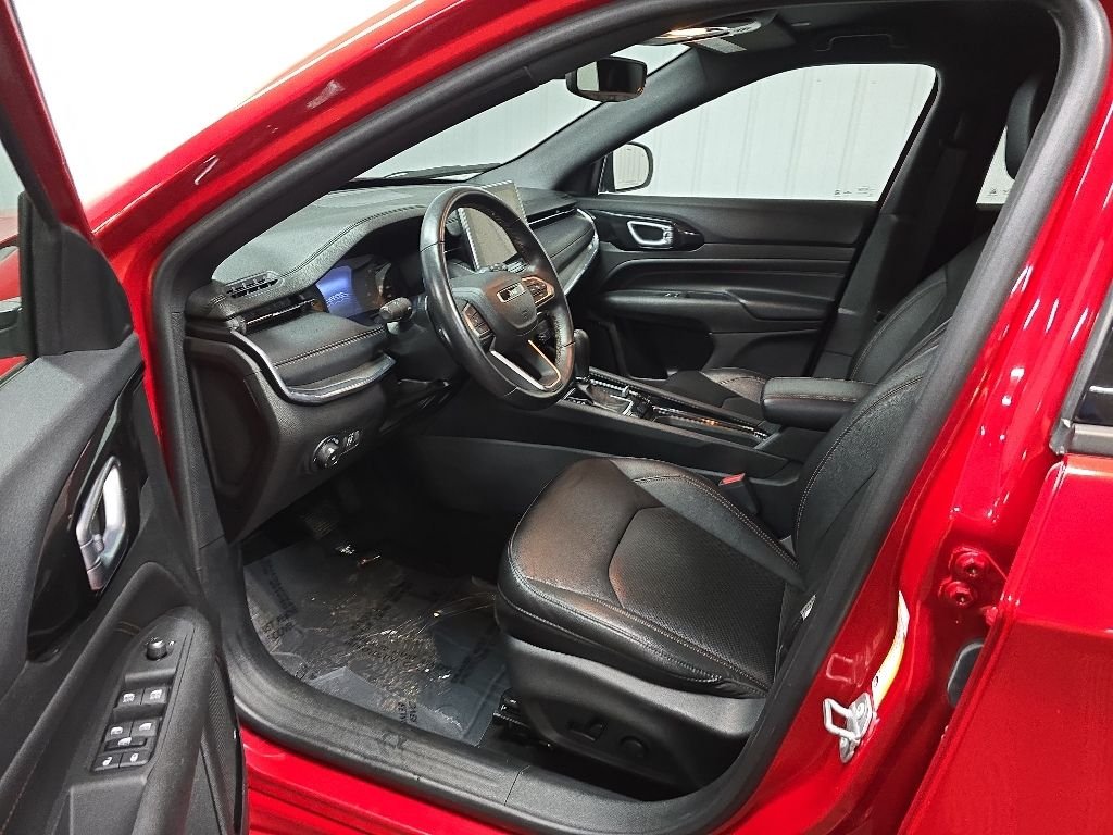 Used 2022 Red Line Jeep Limited image 28
