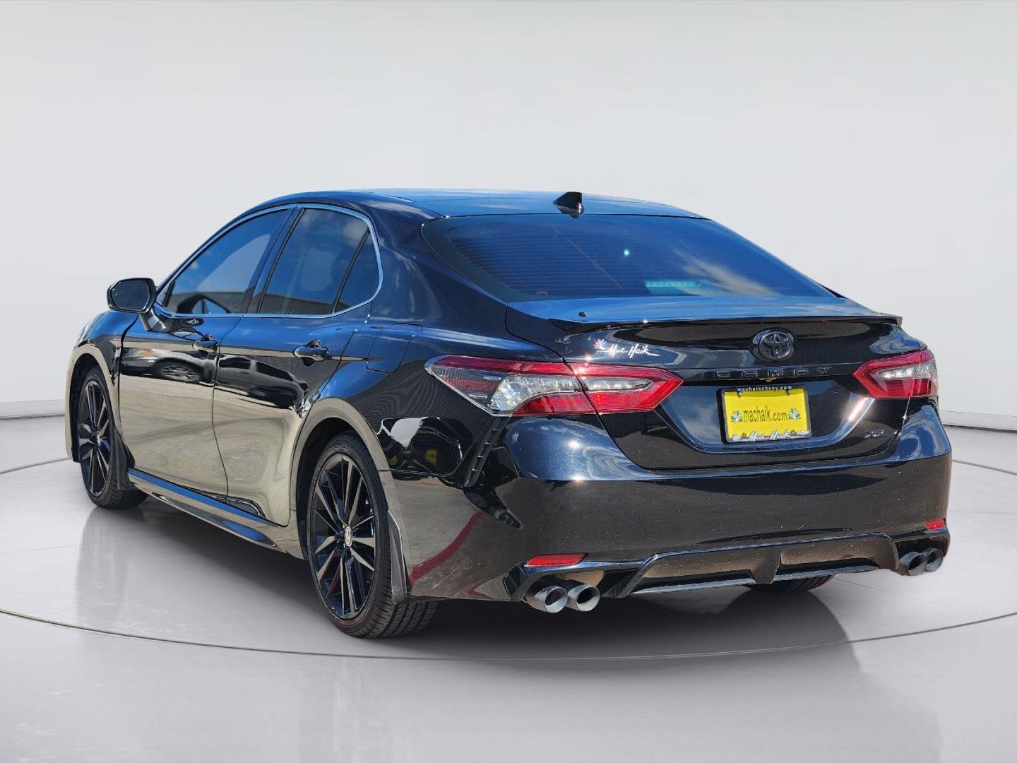 2022 Toyota Camry photo 7 of 33