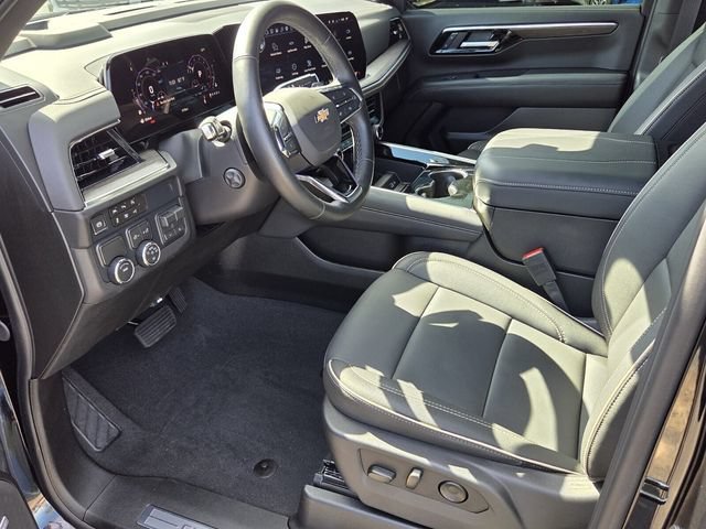 New 2027 Summit White Chevrolet LT image 9